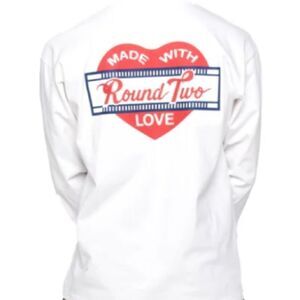 NWT Round Two White Long Sleeve Shirt M Front Pocket Graphic Cotton